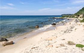 Beautiful home in Rønne w/ WiFi and 4 Bedrooms