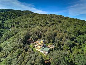 Iyok Ami (Madre Tierra)