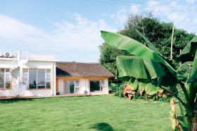 Emeishan Little Place Guesthouse