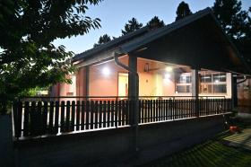 Kuca sa bazenom Teja