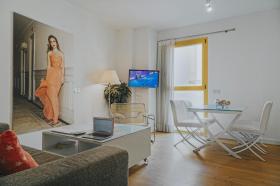 Caleta Homes - Apartamentos Pompidou