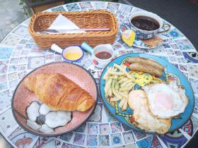 Emerald Adventures Guesthouse