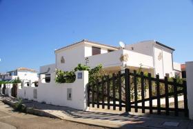 2 bedrooms house at Calasetta 400 m away from the beach with enclosed garden