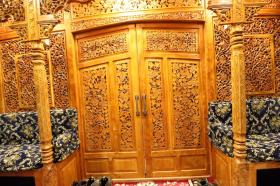 Umbrella group of House Boat