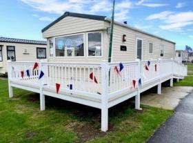 Beautiful cosy 2-Bed Caravan in Clacton-on-Sea