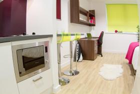 Modern Studios, BANGOR - SK