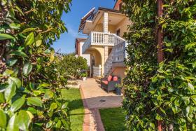 Apartments Franelić