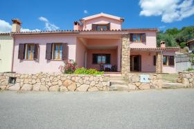 Tavolara Ichnos House