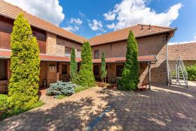 Varázskő Apartman Gyula