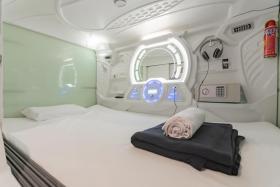 On The Go Capsule Hotel RedPartner