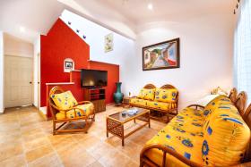 Tata & Nana’s Home - 3Bdrm Private House