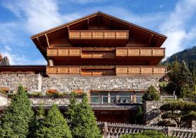 Regent Retreat by MC