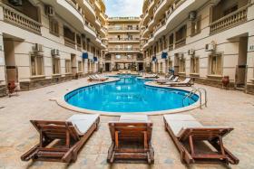 Nour Plaza Resort منتجع النور بلازا