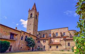 Amazing apartment in Arezzo with 1 Bedrooms and WiFi