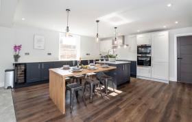 City Apartments - The Old Hotel