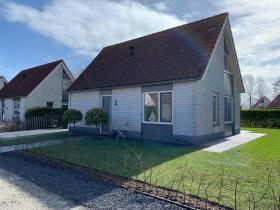 Vakantiewoning met zonnige tuin vlakbij het strand - Stern 194