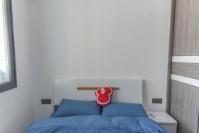 Locals Apartment House 15