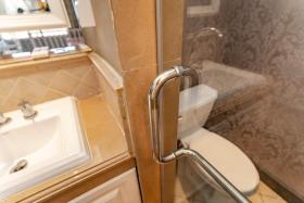 Locals Apartment House 08