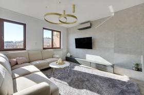 Aqua Grand Apartments by Grand Apartments