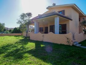 enorme casa vacanza 10 posti letto 200m spiaggia