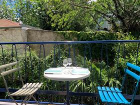 Saint Georges de Didonne - STUDIO rénové avec BALCON - 600m de la PLAGE