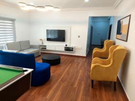 Lovely 2 bedroom serviced apartment with pool