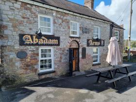 Abadam Arms