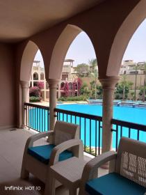 Romantic chalet between swimming pools and close to the seashore