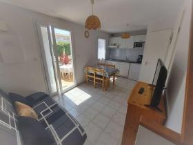 Villa Marseillan-Plage, 3 pièces, 5 personnes - FR-1-326-750