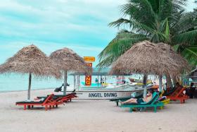 Golden Beach Cottages