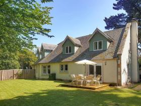 Mulberry Lodge at Carberry Tower Estate