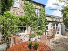 Chandler House, Hope Valley