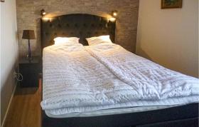 Beautiful home in Trans with 6 Bedrooms, Sauna and WiFi