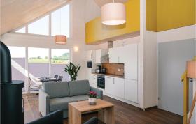 Amazing home in Prm OT Walcherath with 3 Bedrooms and Sauna