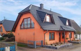 Awesome home in Zempin with 3 Bedrooms, Sauna and WiFi