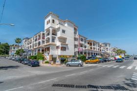 HE Villamartin Plaza