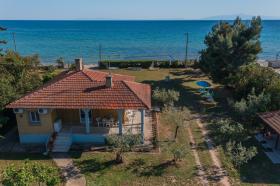 Clio Beach House by Travel Pro Services - Metochi Halkidiki