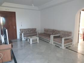 Beautiful seafront apartment with private car park