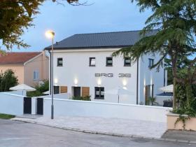 Appealing holiday home in Premantura with bubble bath