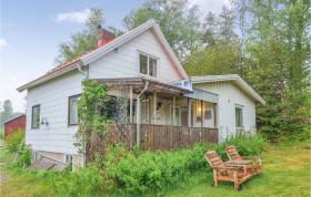 Stunning home in Tanumshede with 3 Bedrooms