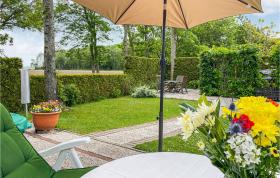 Beautiful home in Tzummarum with 2 Bedrooms, Outdoor swimming pool and WiFi