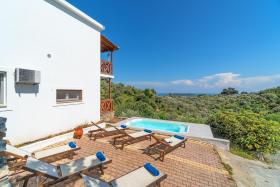 Selûne Boutique Home