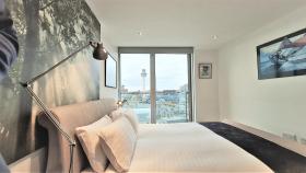 SidemerseyLivingscouk 2BR 2BA Luxury APT in L2 w Parking