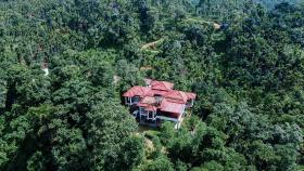 SaffronStays Cliff Haven, Wayanad