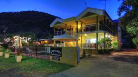 Champagne Apartment 2