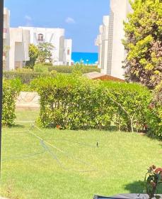 شاليه بحديقة يري البحر , بانوراما بيتش ريزورت , الساحل الشمالي The North Coast , Sea View Garden Chalet