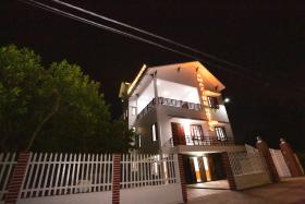 Amazing Hotel, Trương Pháp, Quang Phú, Đồng Hới