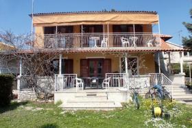 Rooms with a parking space Rovinj - 2245