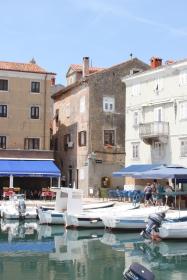 Apartments by the sea Cres - 7875