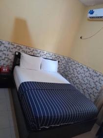 Chobbed & Breakfast Hotel Lodge